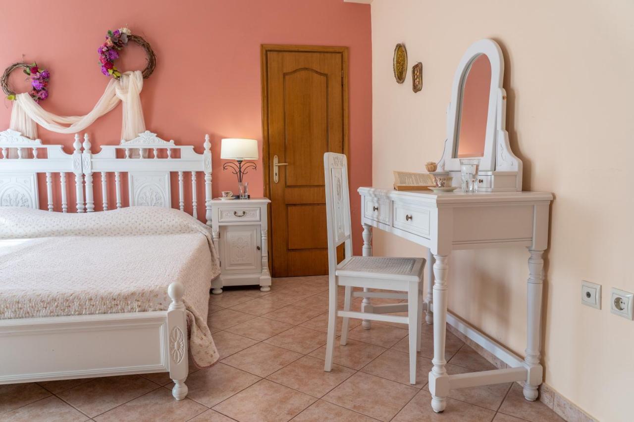 Artemis Superb 2 Bedroom Apartment 700 M Away From The Beach Minia Екстер'єр фото