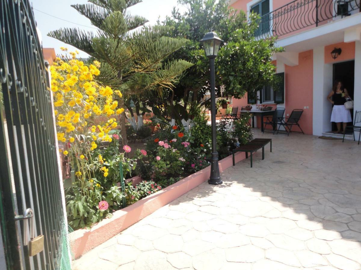 Artemis Superb 2 Bedroom Apartment 700 M Away From The Beach Minia Екстер'єр фото